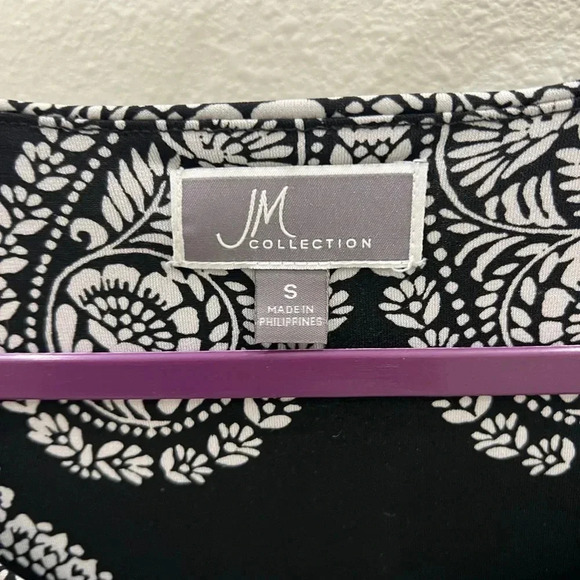 SMALL JM COLLECTION BLACK AND WHITE WITH RHINESTONES BOHO BLOUSE - Picture 6 of 8